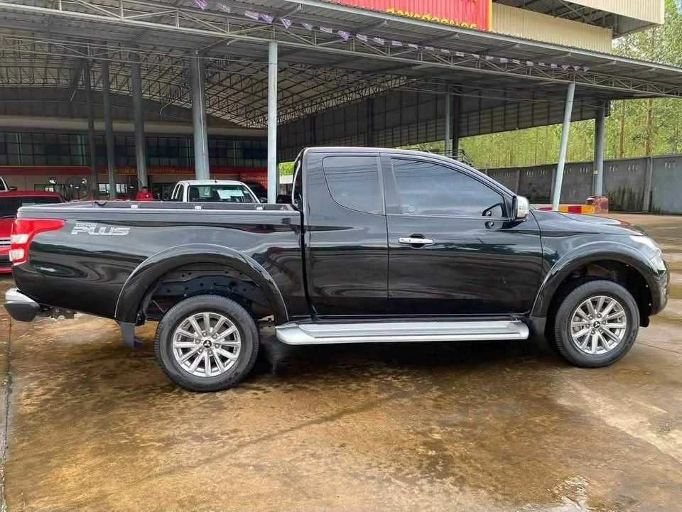 2018 Mitsubishi Triton V 2