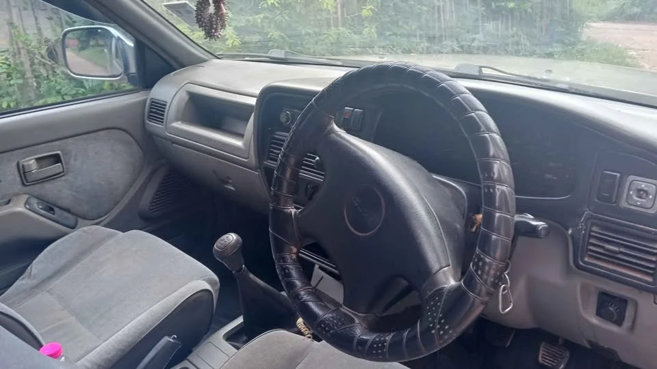 2000 Isuzu Faster Dragon Eyes III 2
