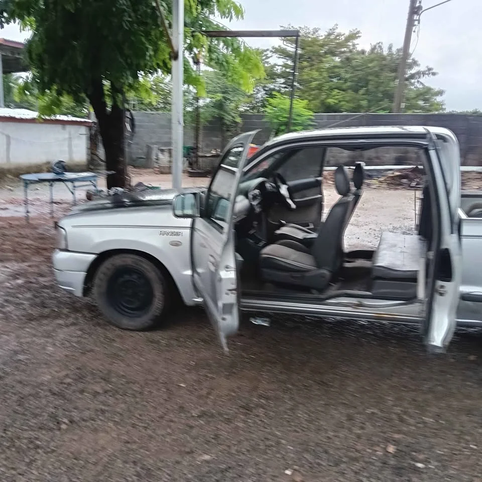 2004 Ford Ranger I 3