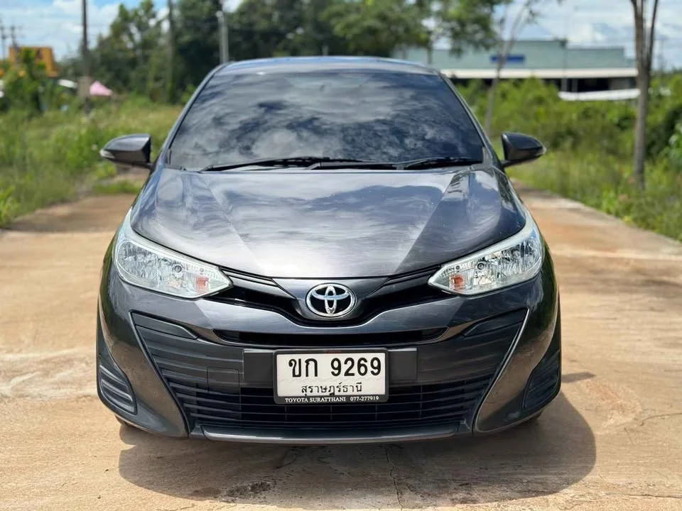 2020 Toyota Yaris ATIV III 2