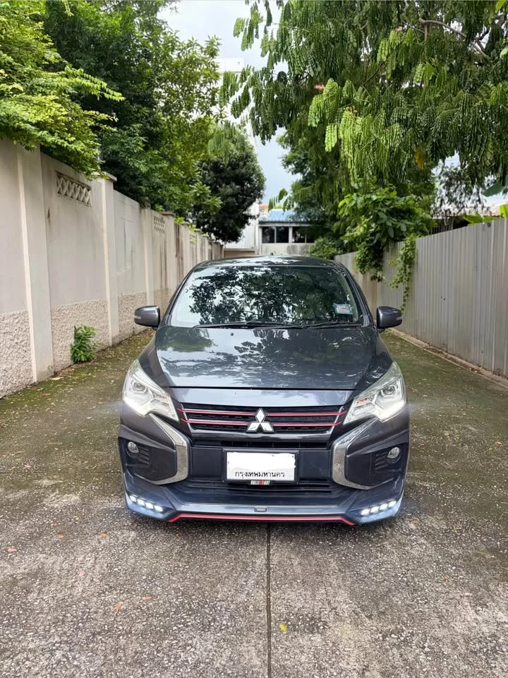 2023 Mitsubishi Mirage VI 3