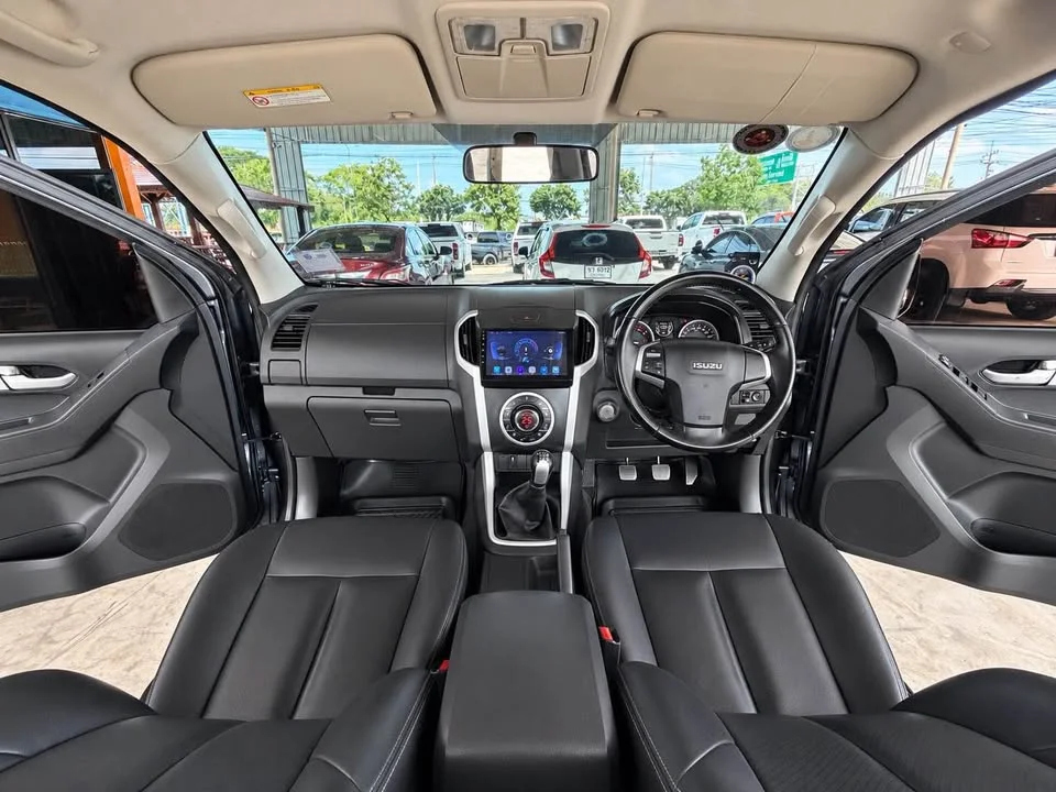 2015 Isuzu D-Max II (RT) 3