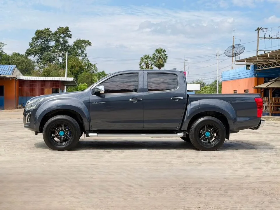 2015 Isuzu D-Max II (RT) 2