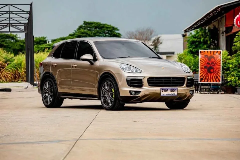 2015 Porsche Cayenne II 3