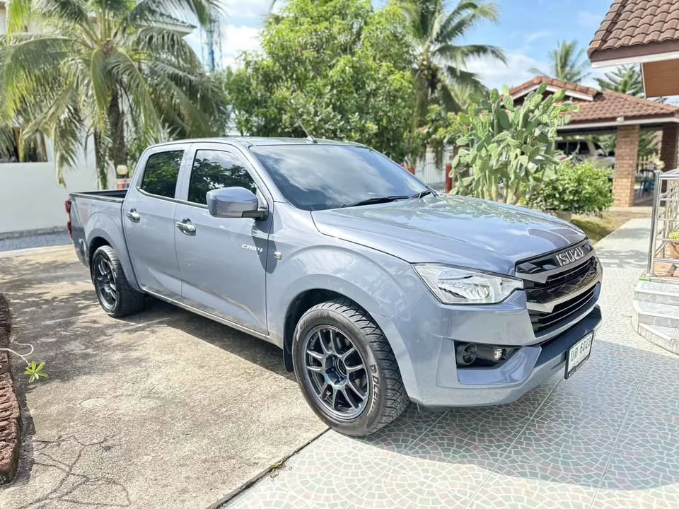 2023 Isuzu D-Max III (RG) 3