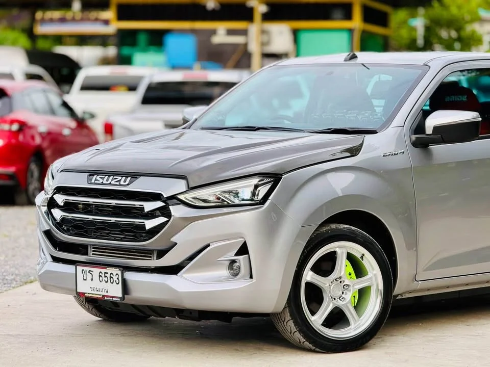 2020 Isuzu D-Max III (RG) 3