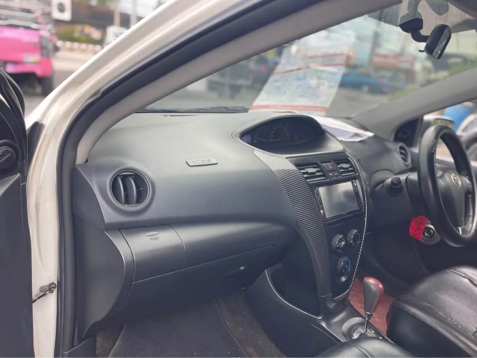 2010 Toyota Vios II 3