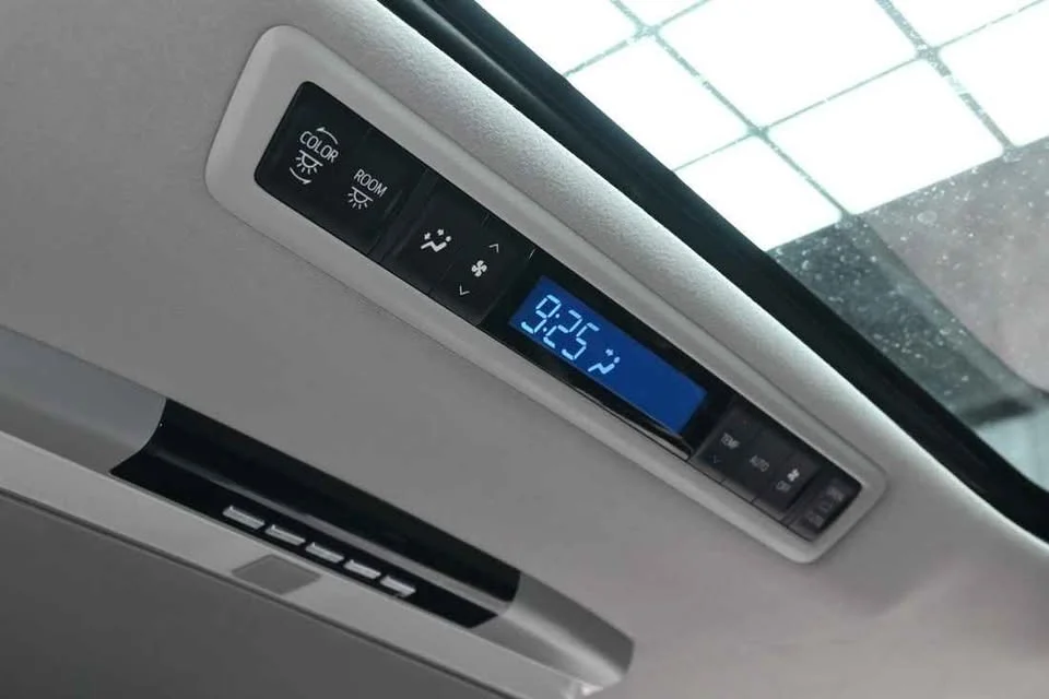 2017 Toyota Alphard, Vellfire III (AH30) 3