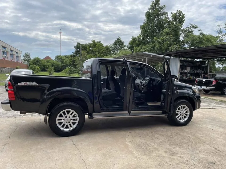 2014 Toyota Hilux VII 3