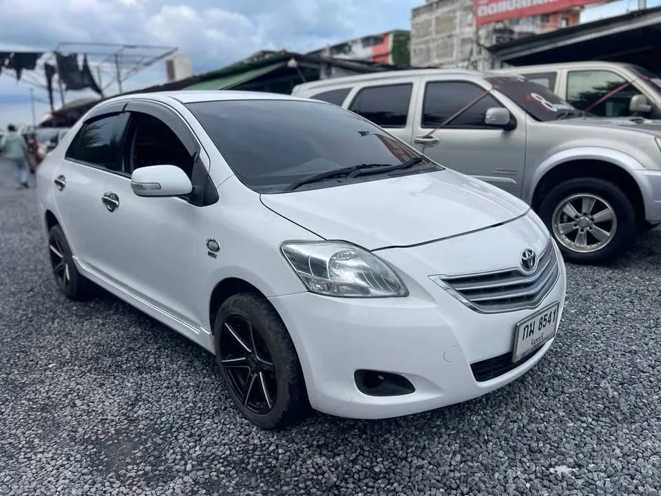 2010 Toyota Vios II 3