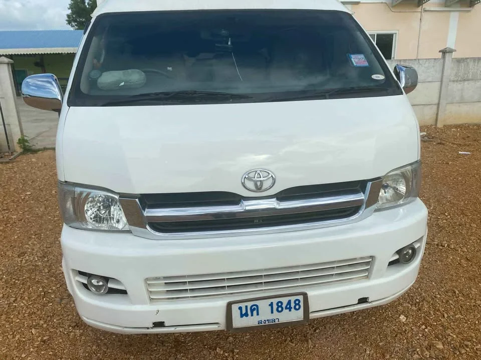 2009 Toyota Commuter V (H200) 2