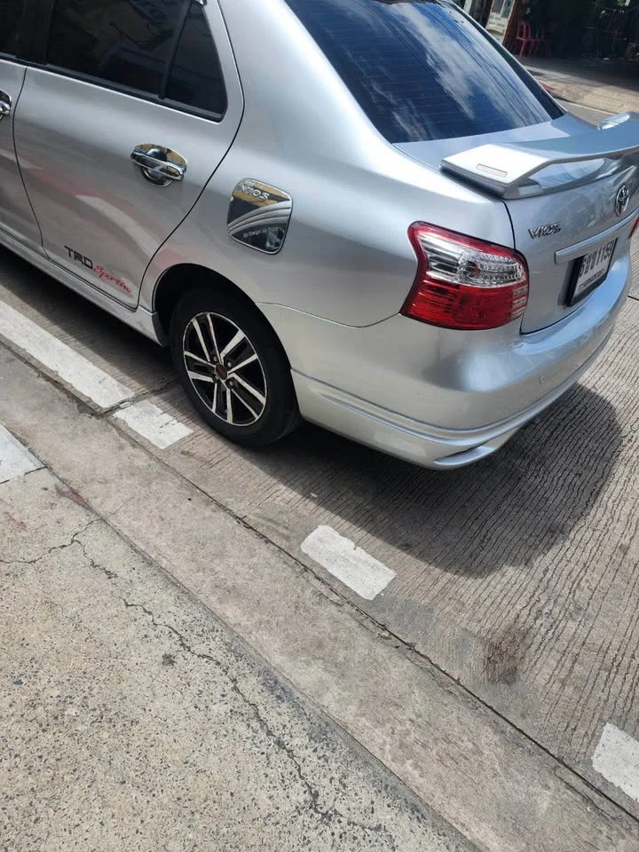 2012 Toyota Vios II 2