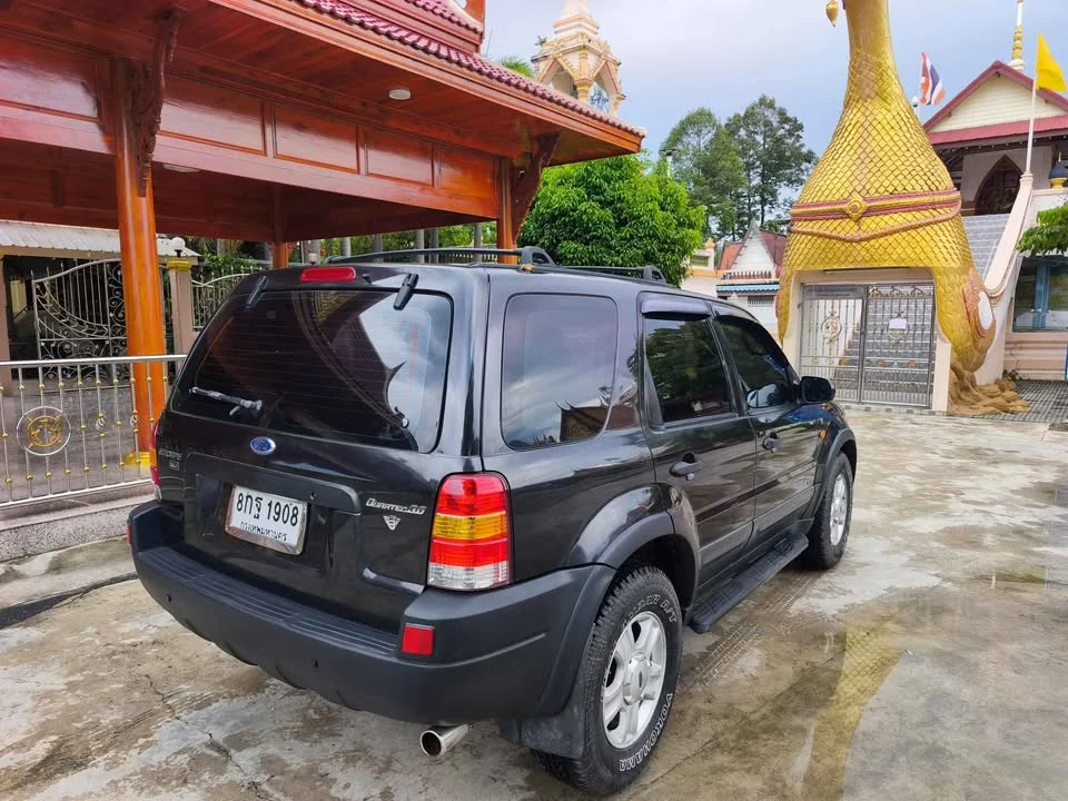 2005 Ford Escape I 2