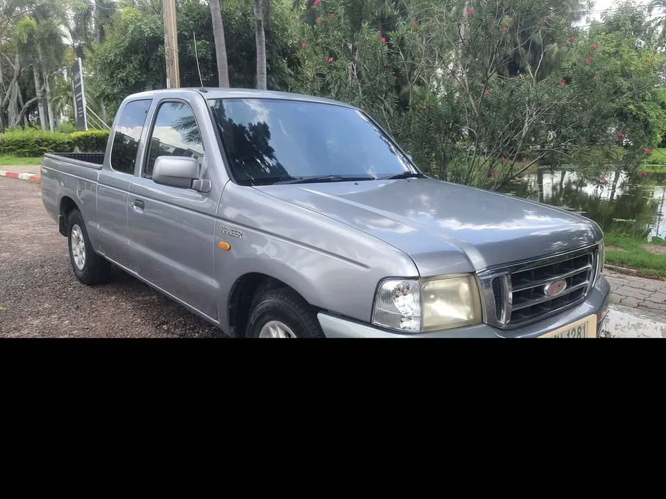 2002 Mazda 2500 Fighter V 3