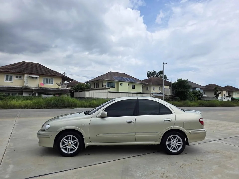 2002 Nissan Sunny N16 2