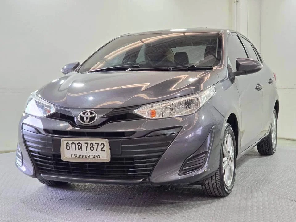 2017 Toyota Yaris ATIV III 2