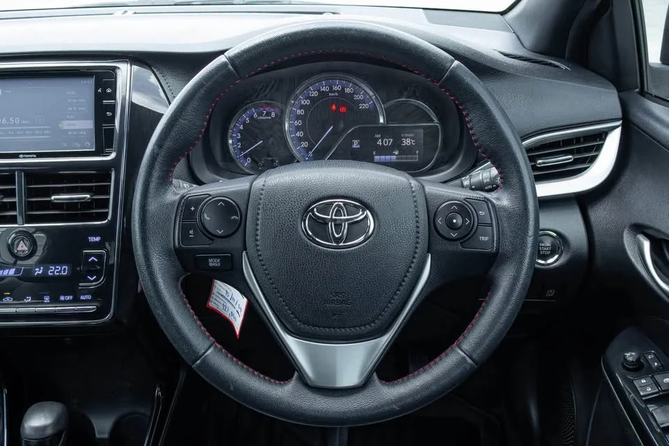 2019 Toyota Yaris III 2