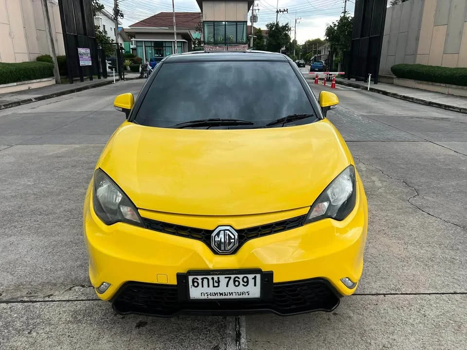 2016 MG 3 II 3