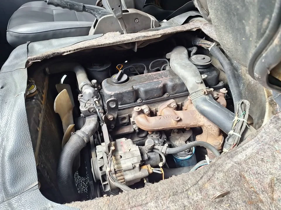 1996 Nissan Urvan IV (E24) 2