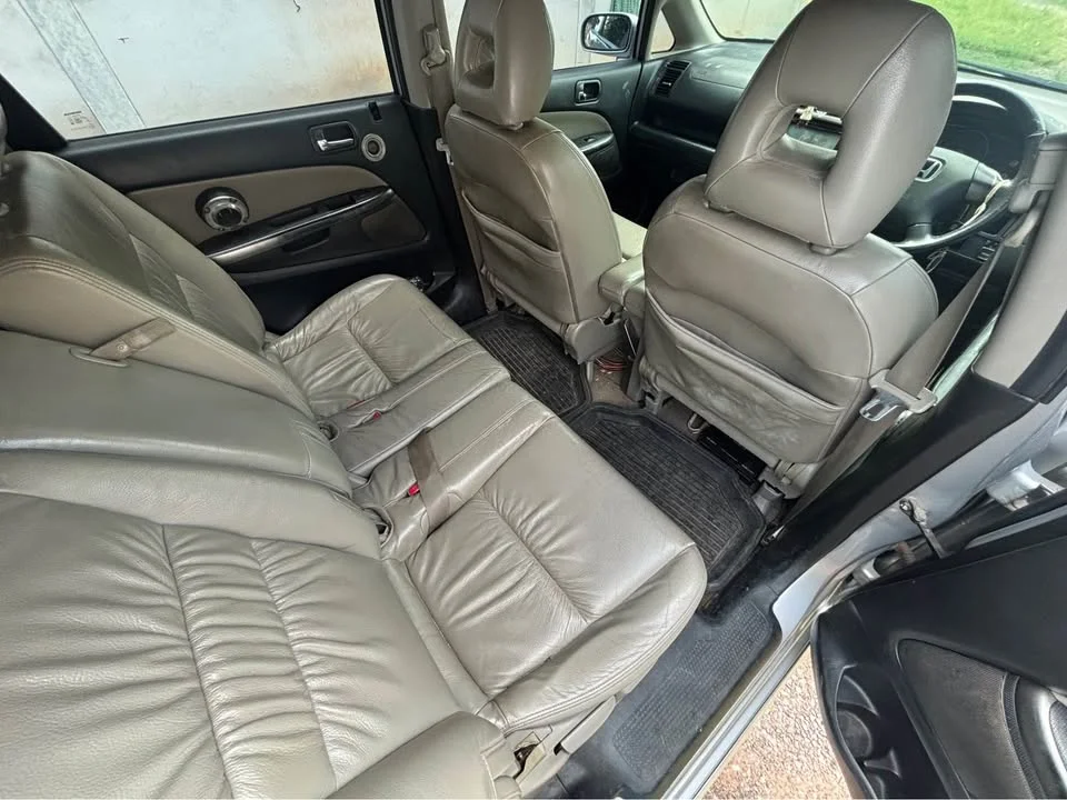 2004 Honda Stream I 2