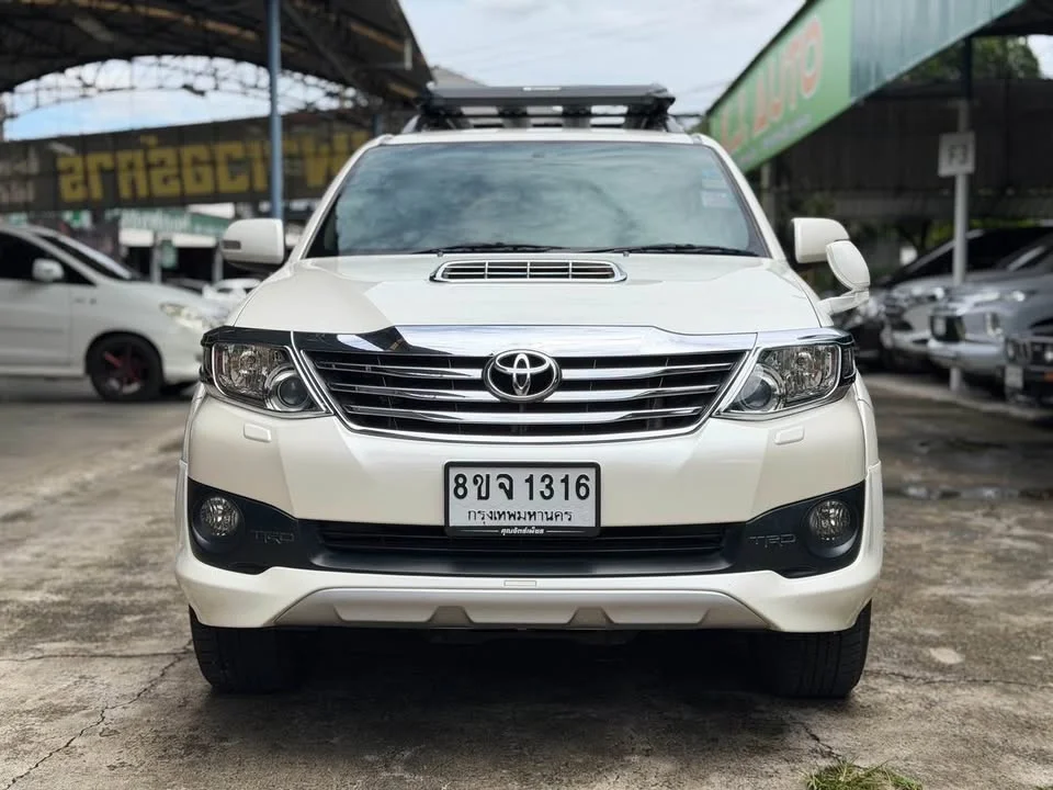 2014 Toyota Fortuner I 3