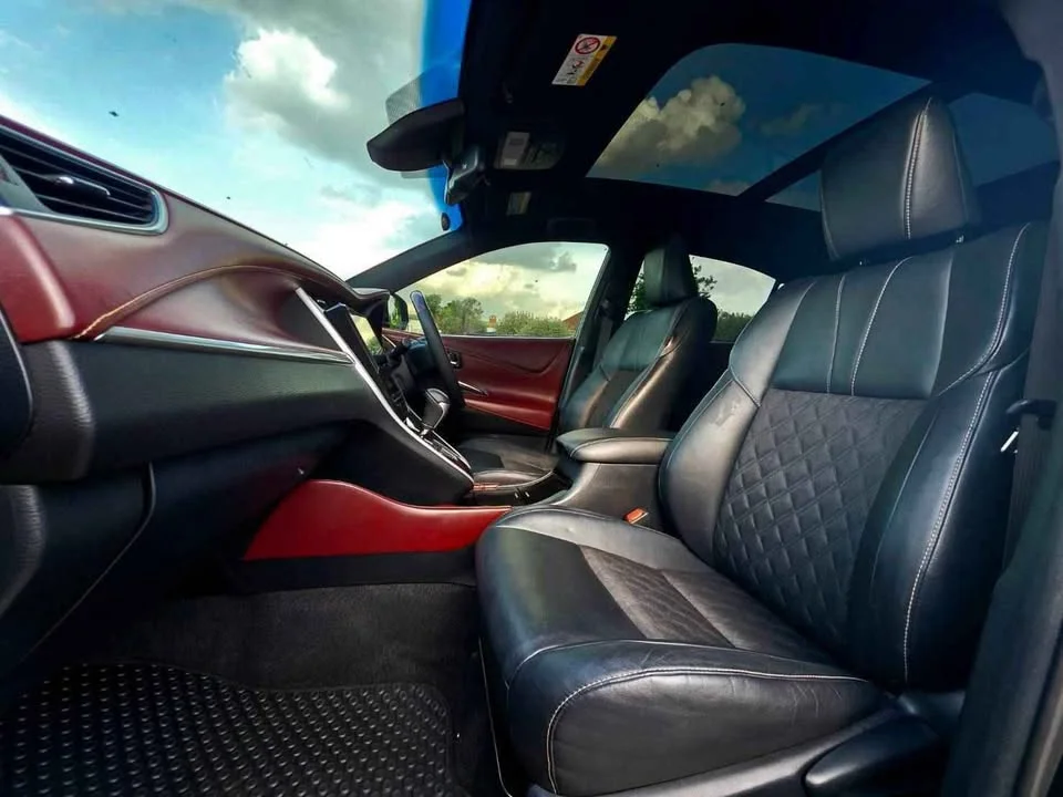 2014 Toyota Harrier III 2