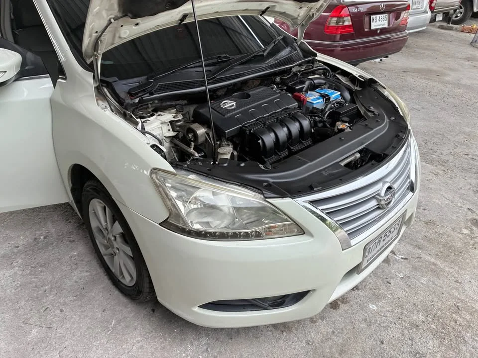 2013 Nissan Sylphy III (B17) 3