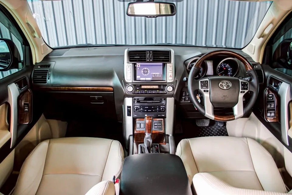 2013 Toyota Land Cruiser Prado J150 3