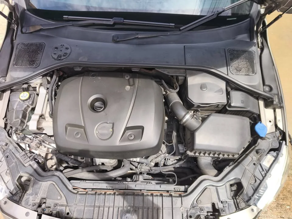 2015 Volvo V60 I 3