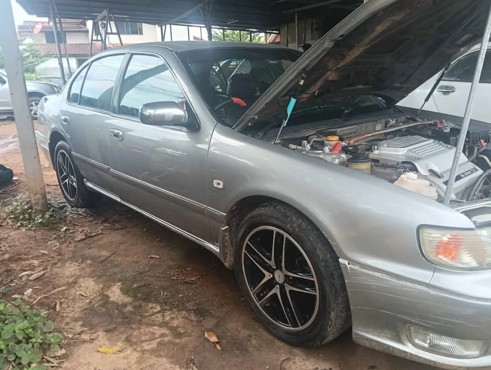 1988 Nissan Cefiro II (A32) 2