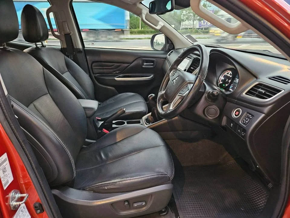 2019 Mitsubishi Triton V 3