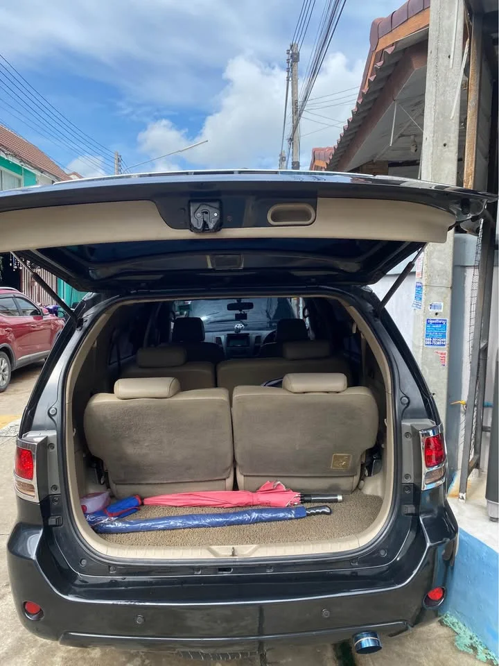 2005 Toyota Fortuner I 3