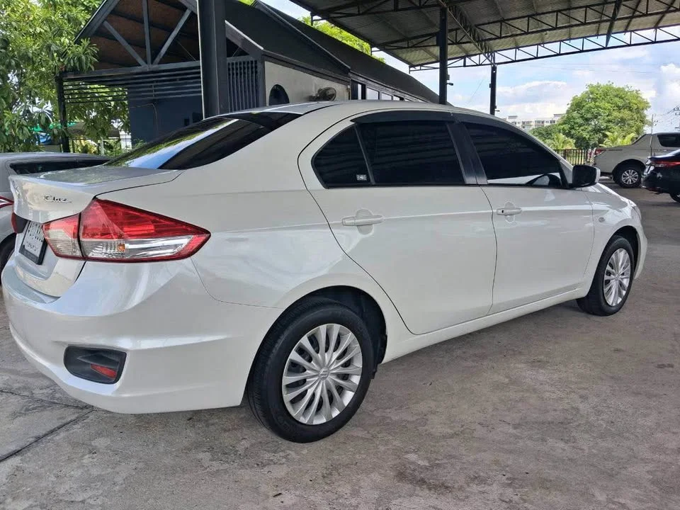 2021 Suzuki Ciaz 2