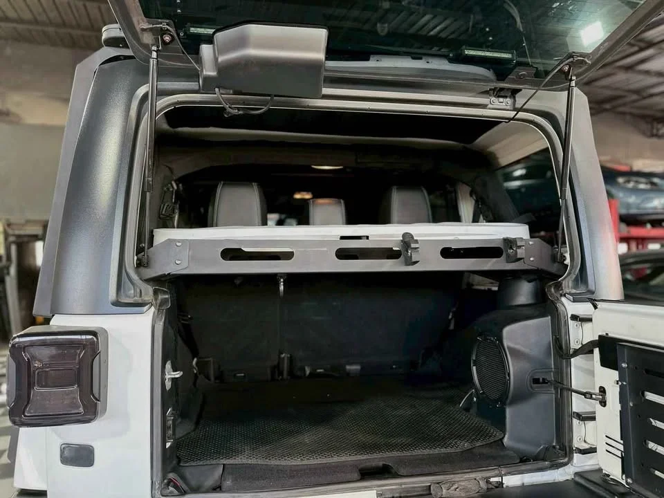 2013 Jeep Wrangler JL 2