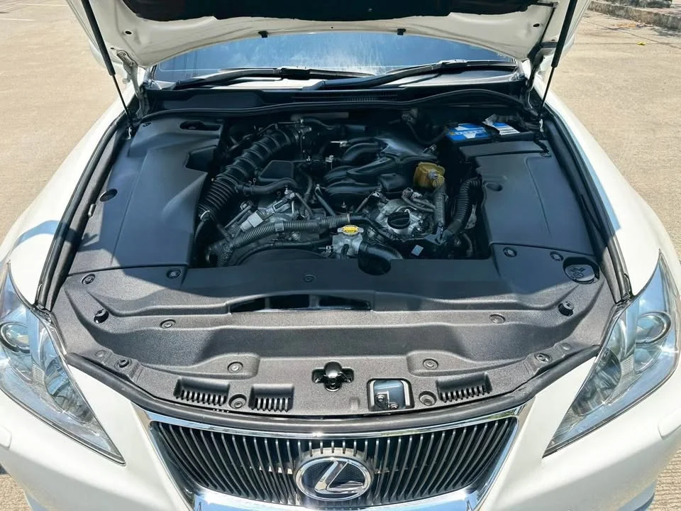 2006 Lexus IS II 2