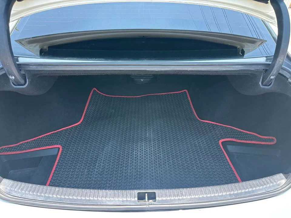 2006 Lexus IS II 3