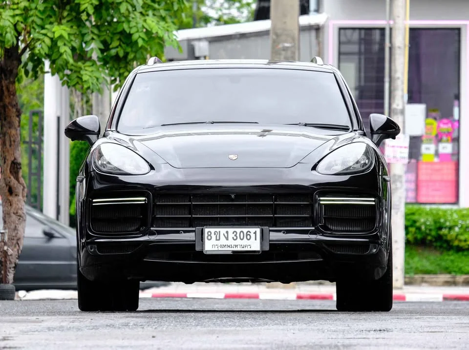 2010 Porsche Cayenne II 2