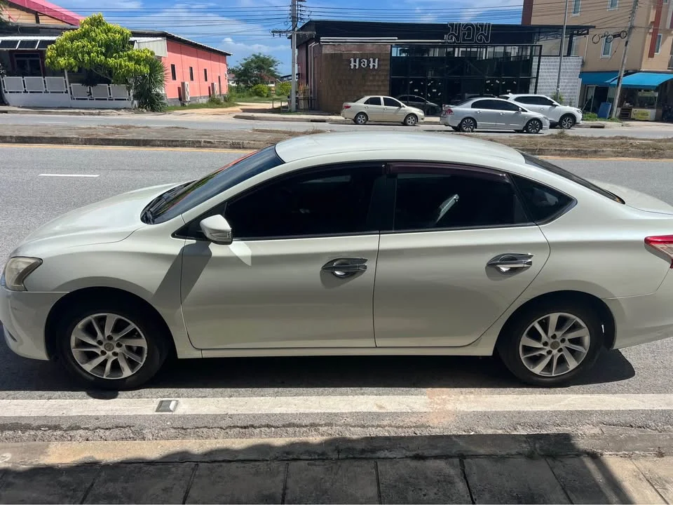 2014 Nissan Sylphy III (B17) 2