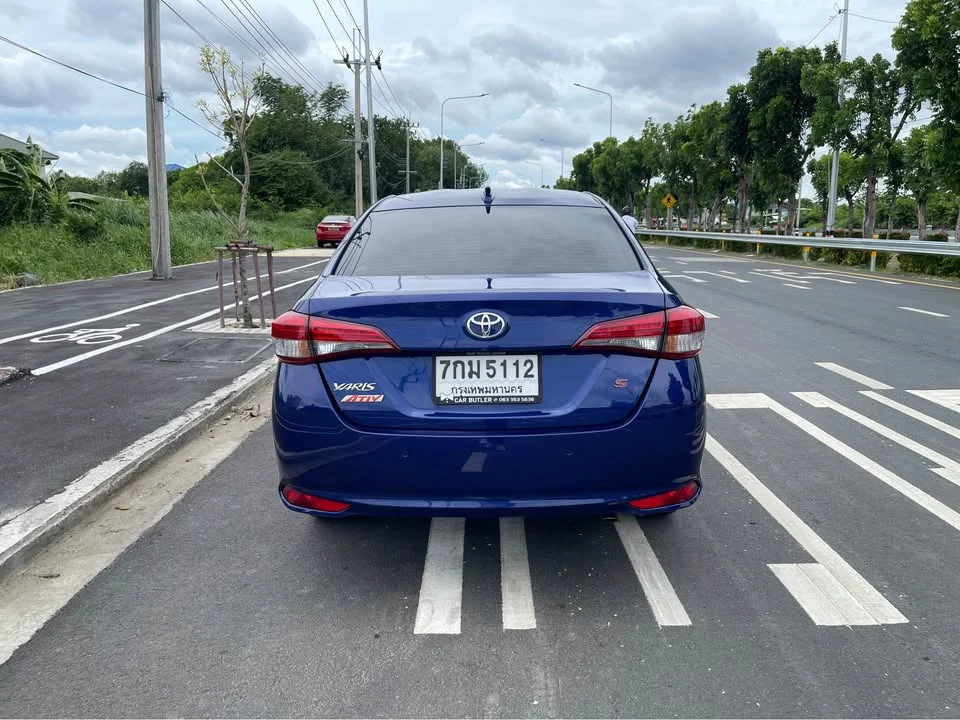 2018 Toyota Yaris ATIV III 3