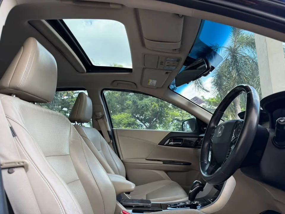 2015 Honda Accord IX 2