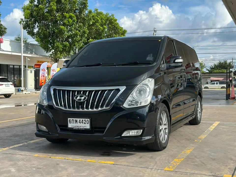 2011 Hyundai H-1 II 3