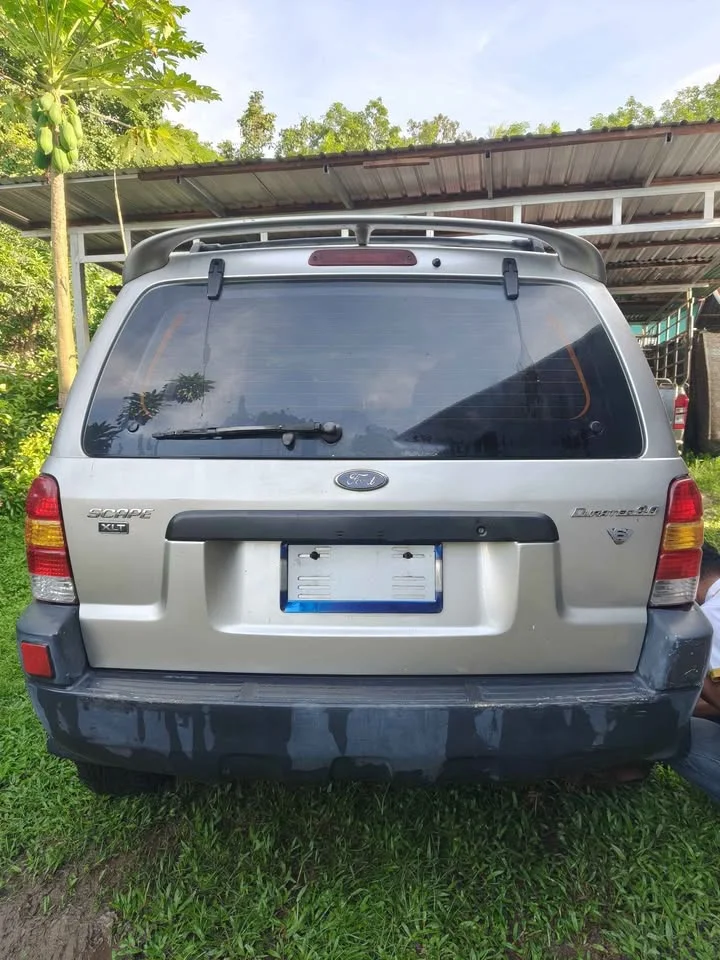 2003 Ford Escape I 2