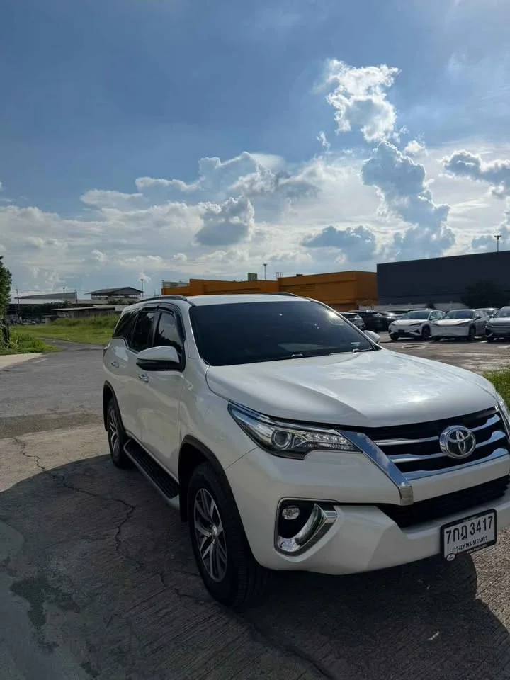 2018 Toyota Fortuner II 2