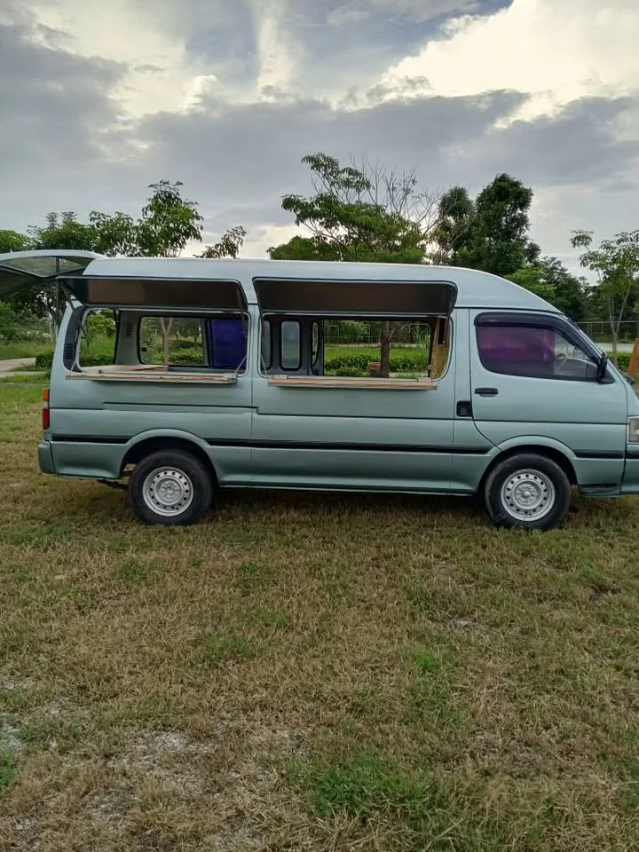 1996 Toyota Hilux Tiger VI 2