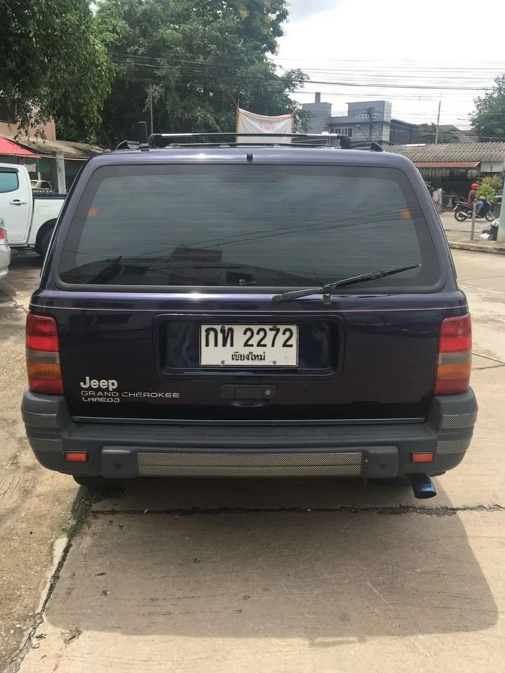 1997 Jeep Grand Cherokee ZJ 2