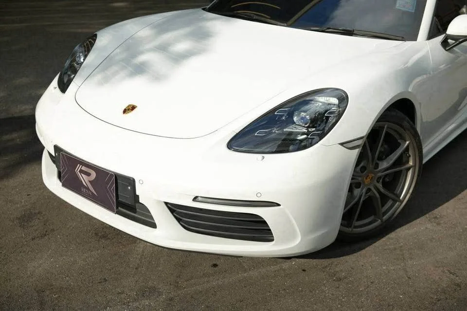 2017 Porsche 718 Boxster and Cayman IV 2