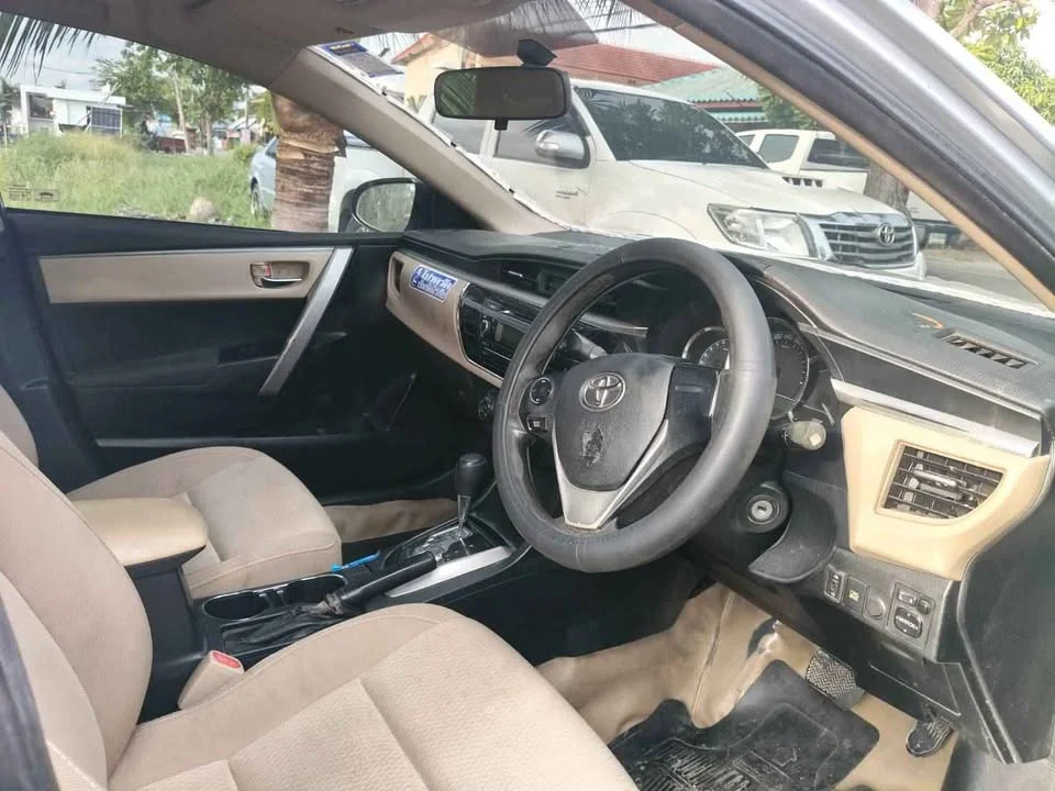 2014 Toyota Corolla Altis XI (E170) 2