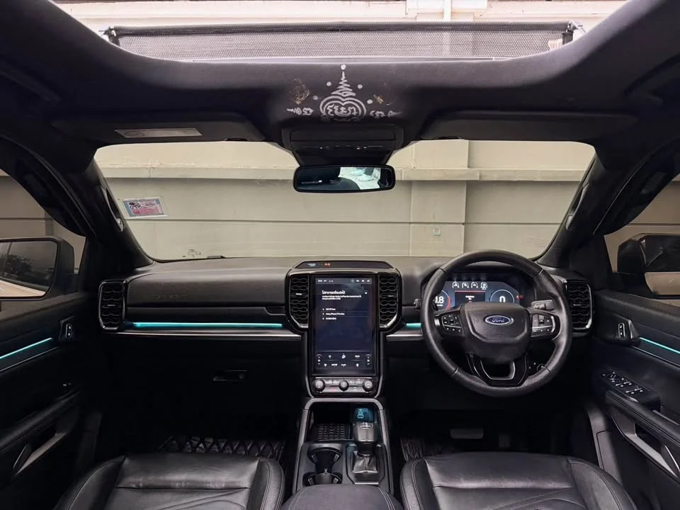 2024 Ford Everest III 3