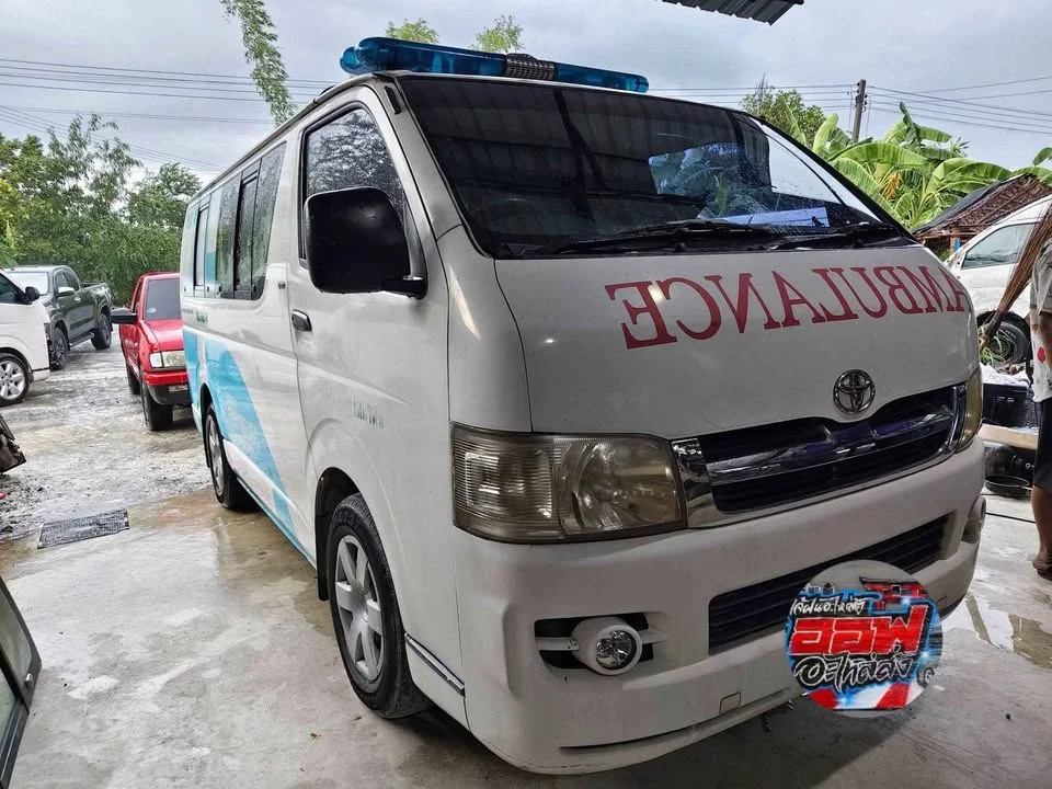 2006 Toyota HiAce V (H200) 2