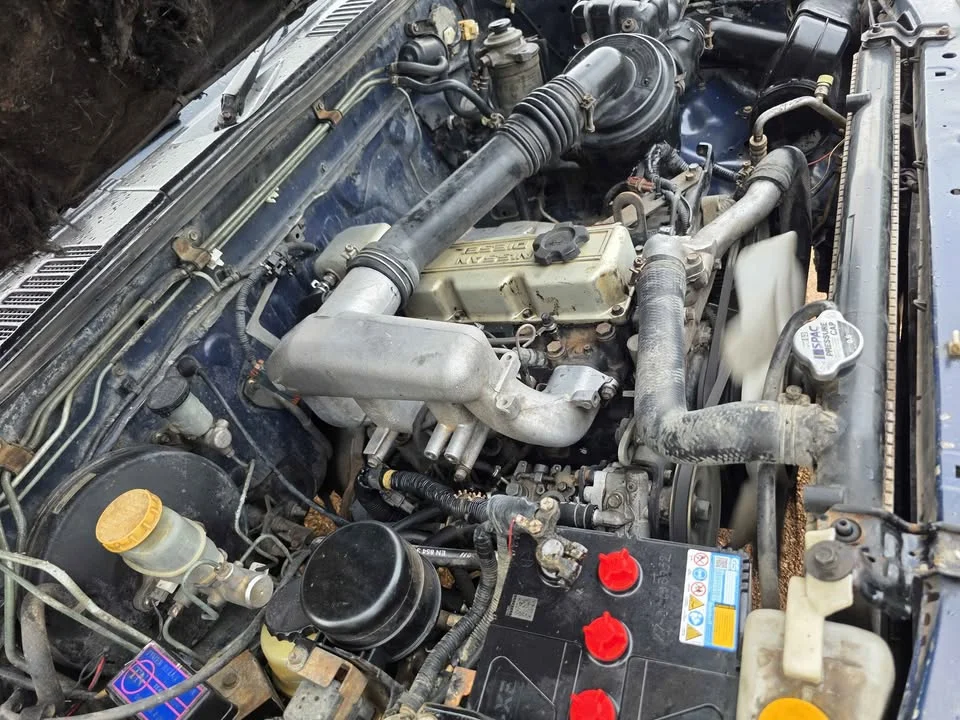 2002 Nissan Frontier I 3